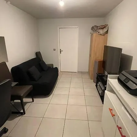Apartamento Maison A 5 Min Du Circuit Des 24 Hrs Ruaudin